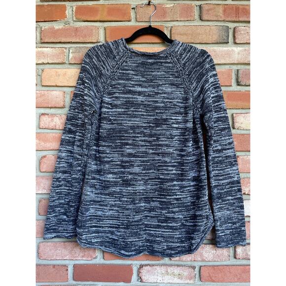 Calvin Klein, Size Medium, Gray Marled Knit Sweater, Sunburst Pattern Minimalist - Picture 4 of 5